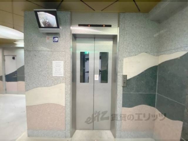 エレベーター