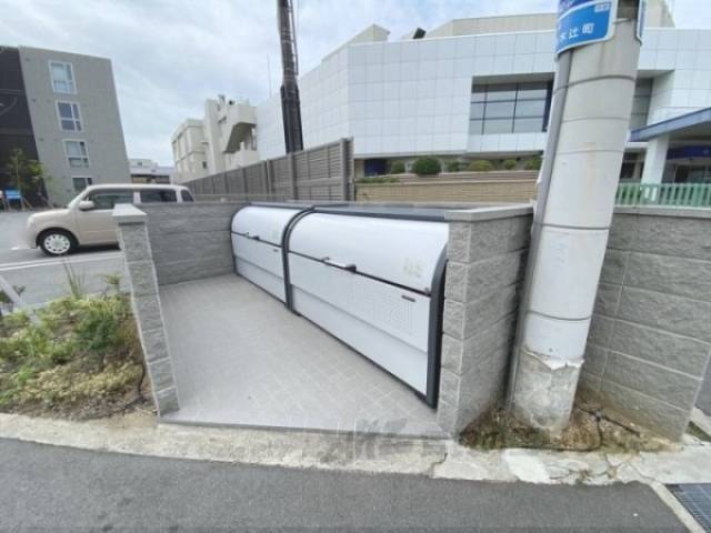 ゴミ置き場