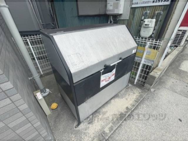 ゴミ置き場