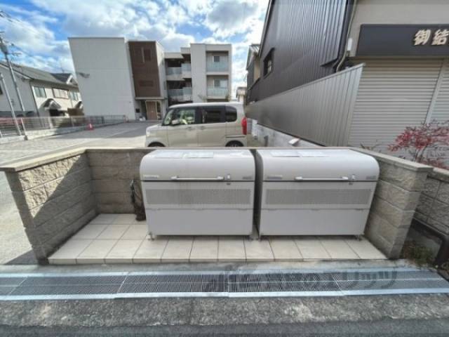 ゴミ置き場