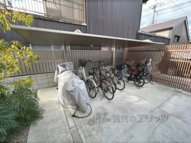 駐輪場