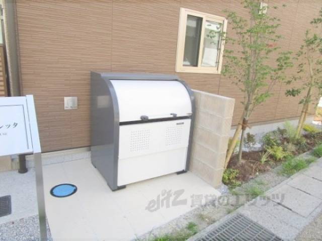 ゴミ置き場