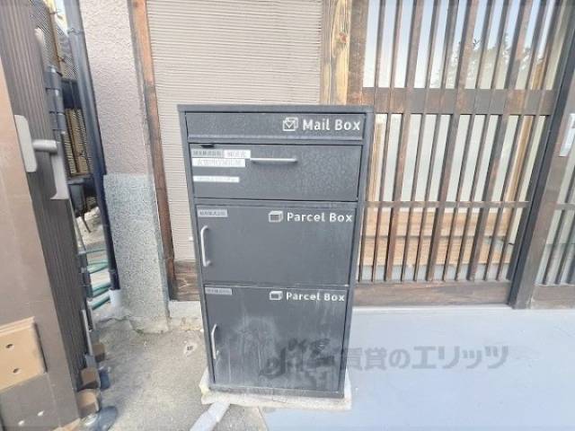 宅配ボックス