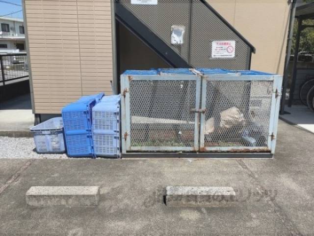 ゴミ置き場