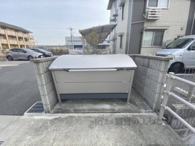 ゴミ置き場