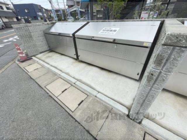 ゴミ置き場