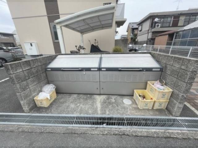 ゴミ置き場