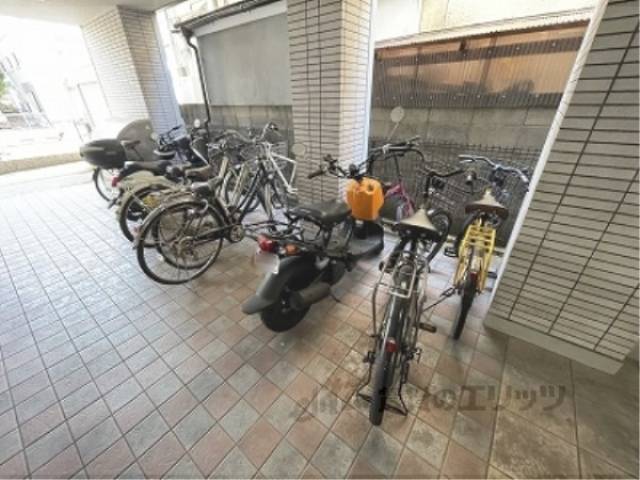 駐輪場