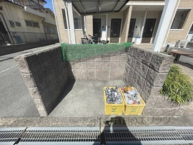 ゴミ置き場