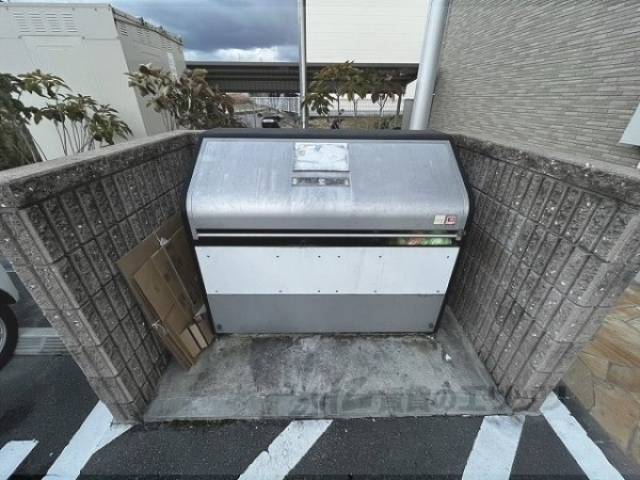 ゴミ置き場
