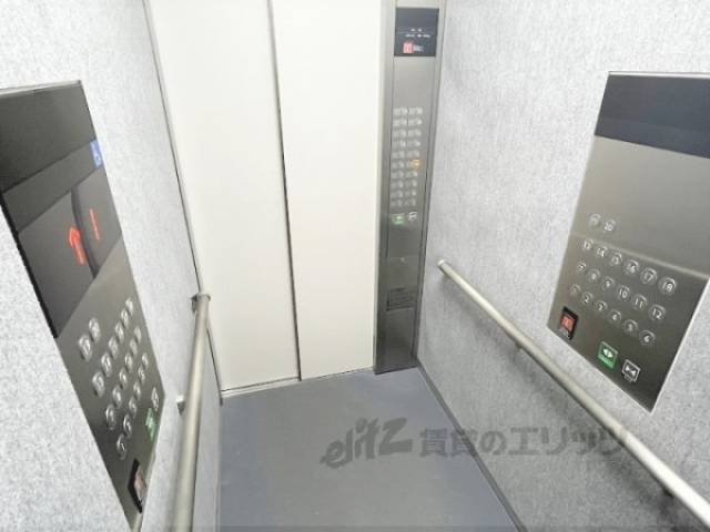 エレベーター