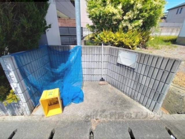 ゴミ置き場
