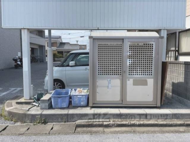 ゴミ置き場