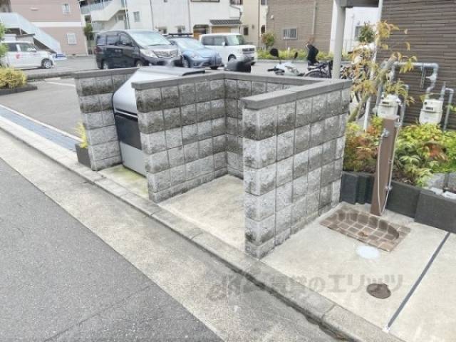 ゴミ置き場
