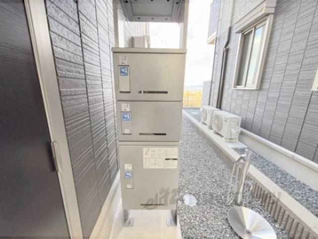 宅配ボックス　ﾋﾞｰﾄｳ