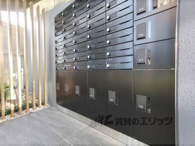宅配ボックス