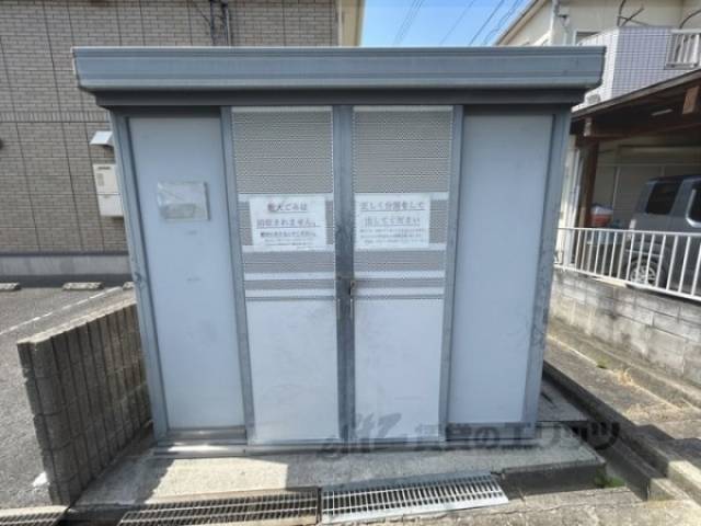 ゴミ置き場