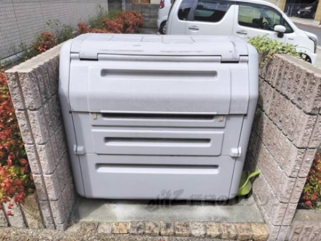 ゴミ置き場