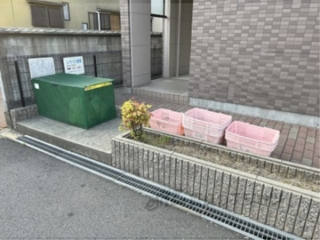 ゴミ置き場