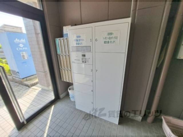 宅配ボックス