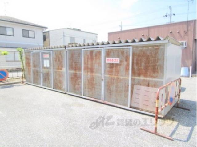 ゴミ置き場