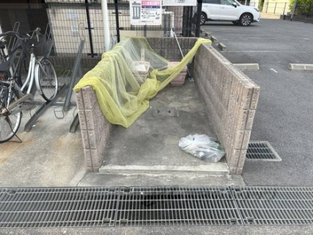 ゴミ置き場