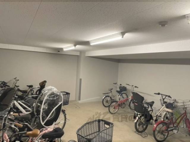 駐輪場