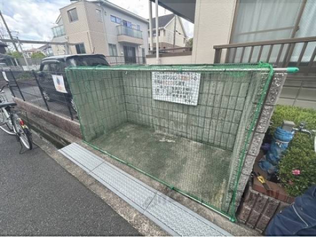 ゴミ置き場
