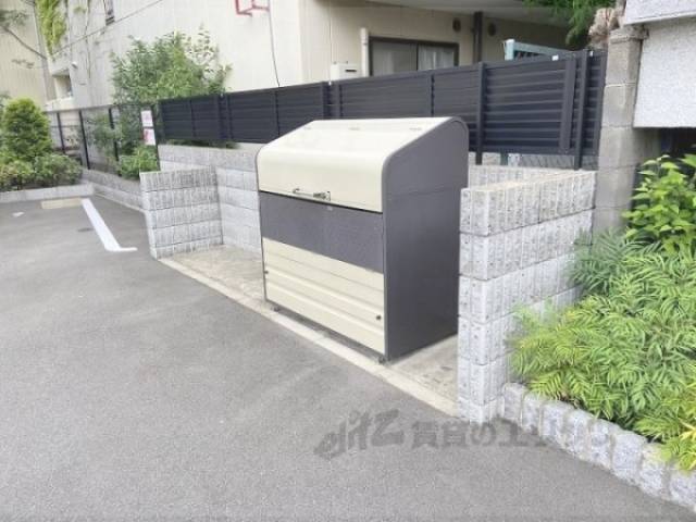 ゴミ置き場