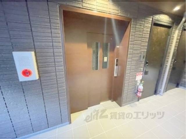 エレベーター
