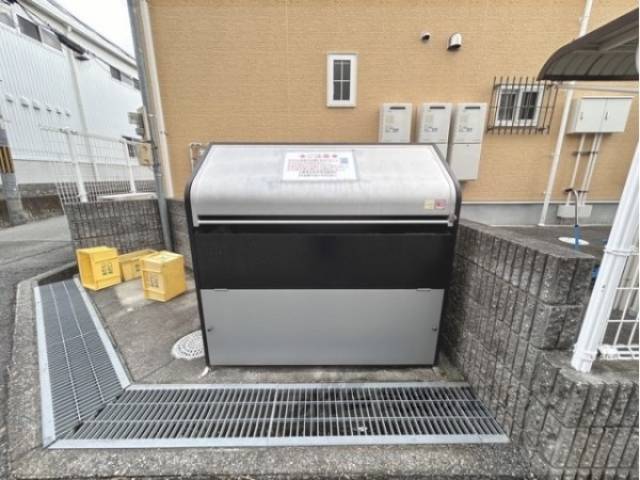 ゴミ置き場