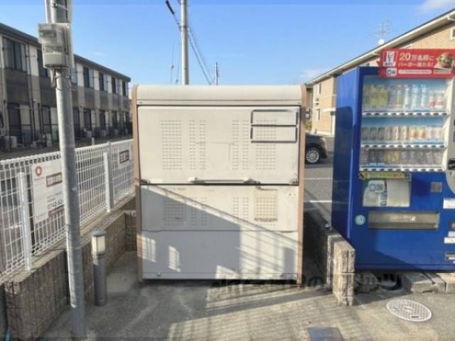 ゴミ置き場