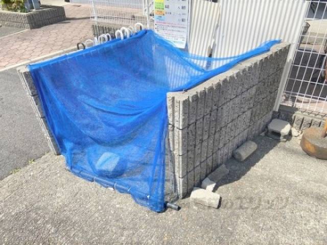 ゴミ置き場