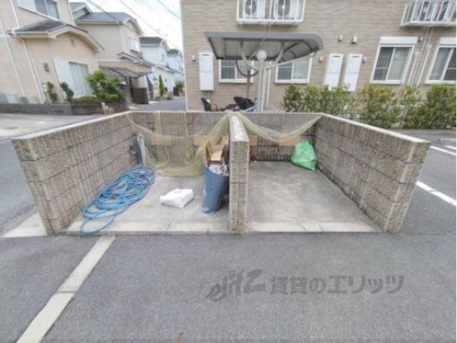 ゴミ置き場