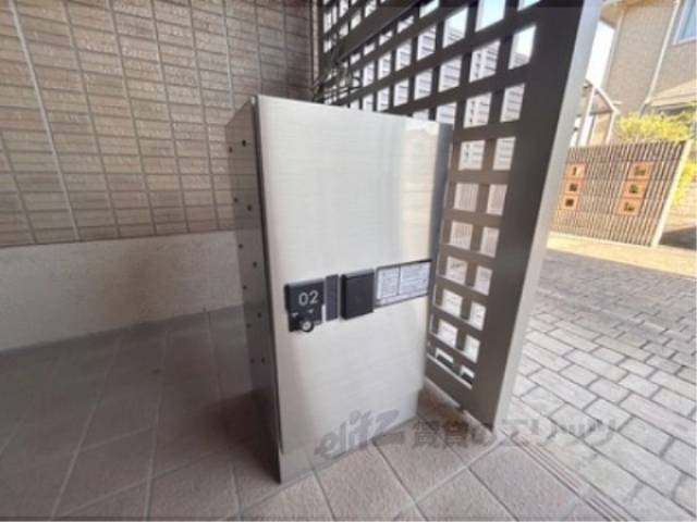 宅配ボックス