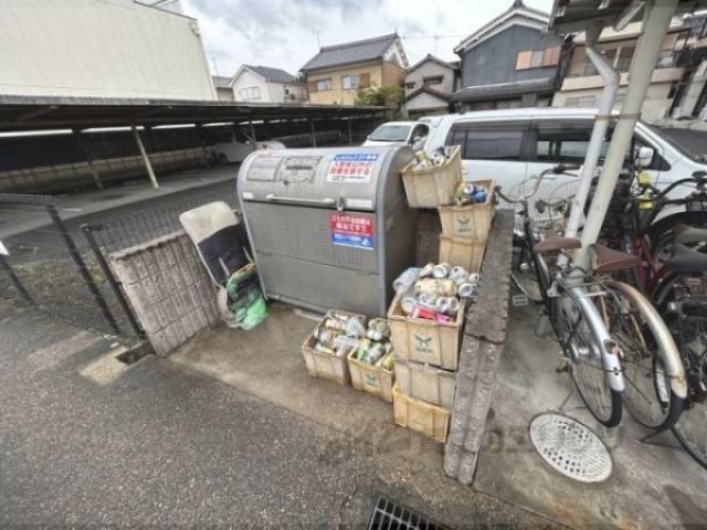 ゴミ置き場