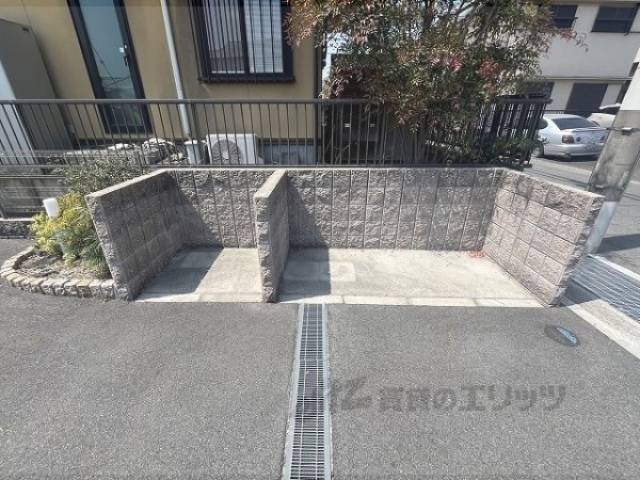 ゴミ置き場