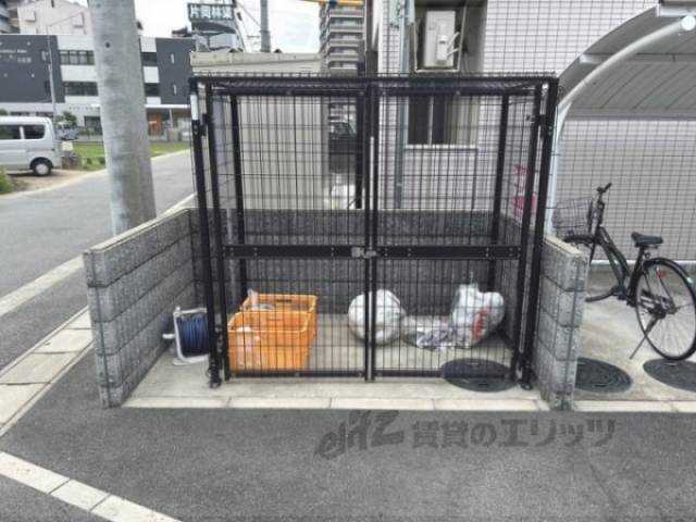 ゴミ置き場