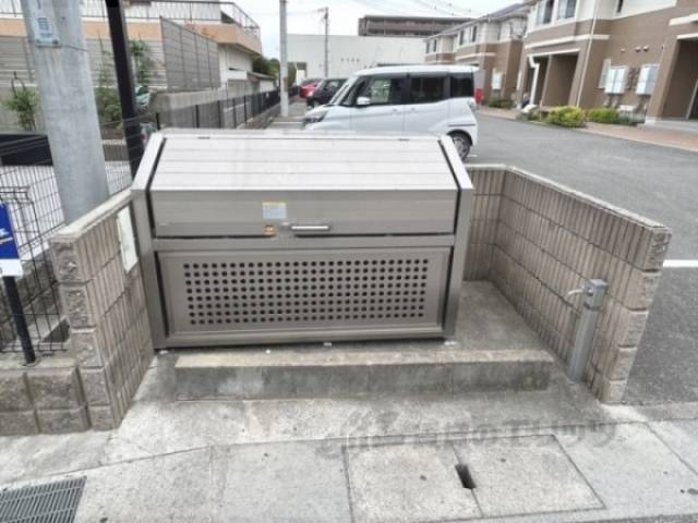ゴミ置き場