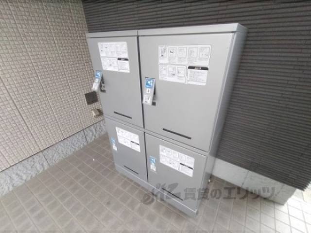 宅配ボックス