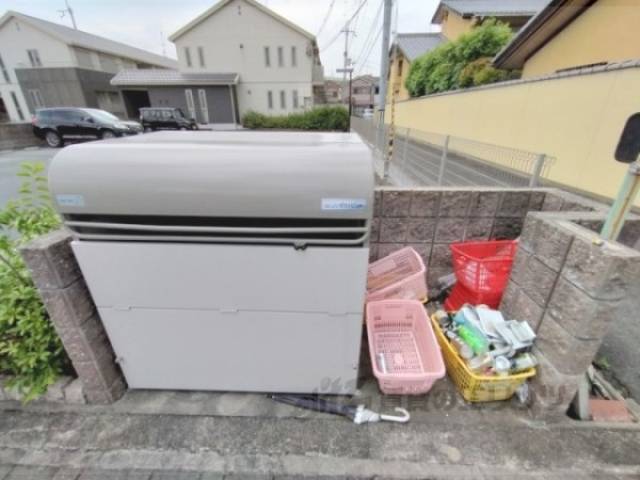 ゴミ置き場