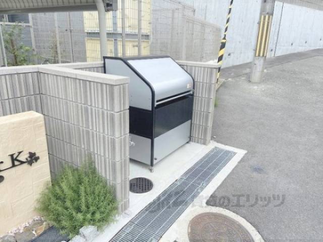 ゴミ置き場