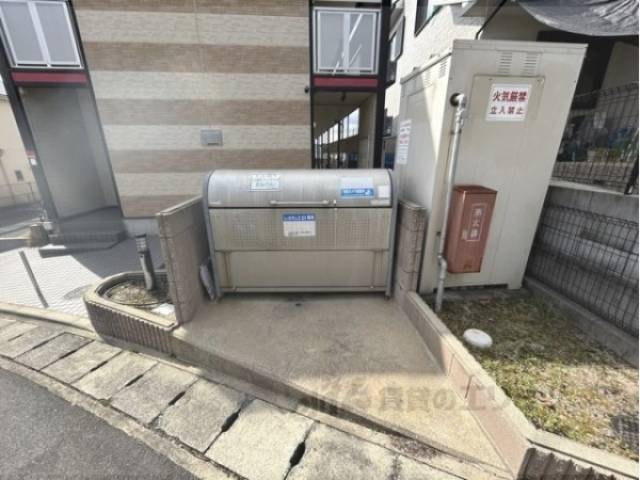 ゴミ置き場