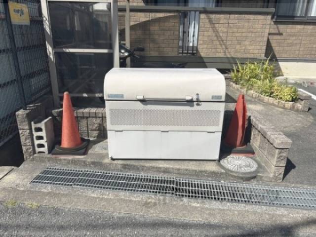 ゴミ置き場