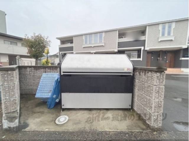 ゴミ置き場