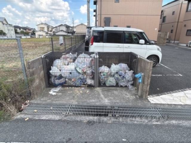 ゴミ置き場