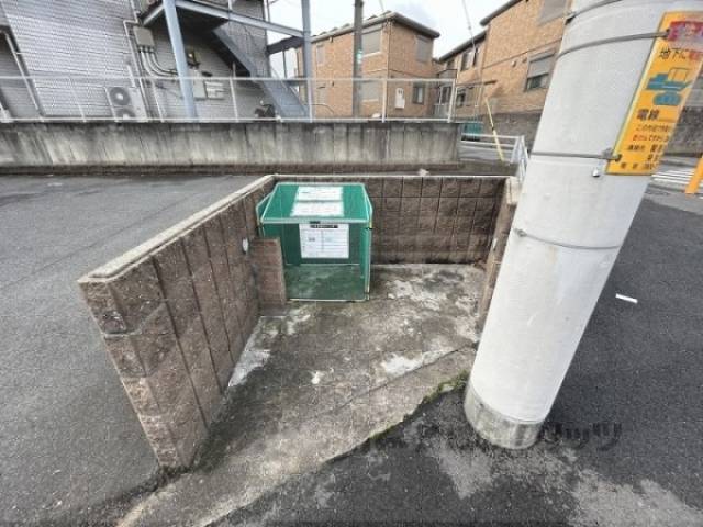 ゴミ置き場