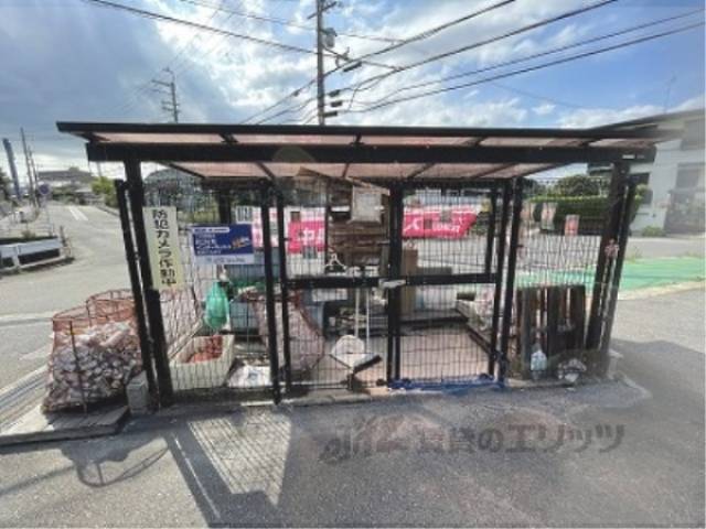 ゴミ置き場