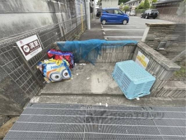 ゴミ置き場