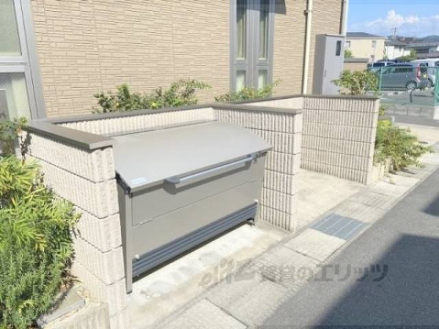 ゴミ置き場